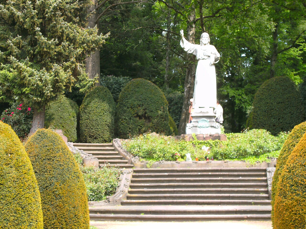 Kommerz, Krieg und Kurzweil - Koloniale Spuren auf dem Ohlsdorfer Friedhof